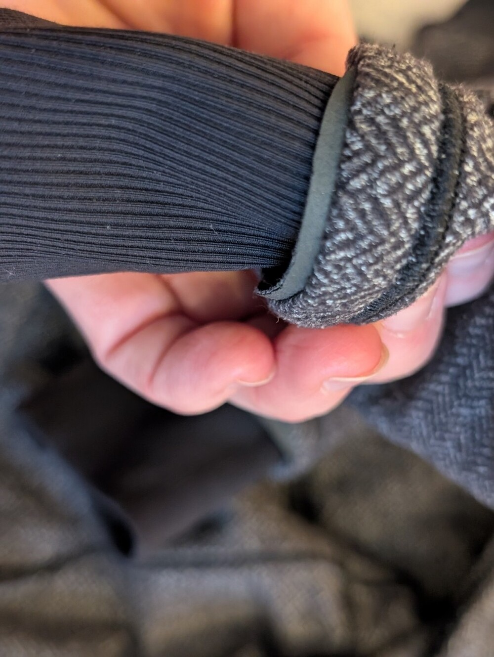 Lululemon Herringbone Heather Gray Active Quarter-Zip Pullover - Picture 17 of 17